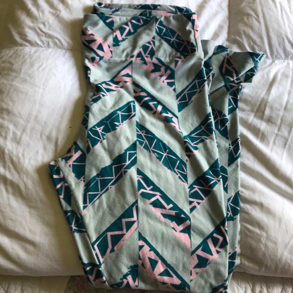 Lularoe TC leggings LAST CHANCE SALE